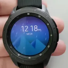 Odkryj funkcje Samsung Gear SM R810: Galaxy Watch R810 42mm, Samsung R810
