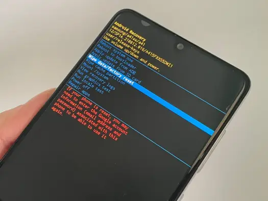 Reset Samsunga krok po kroku - jak wejść do recovery?